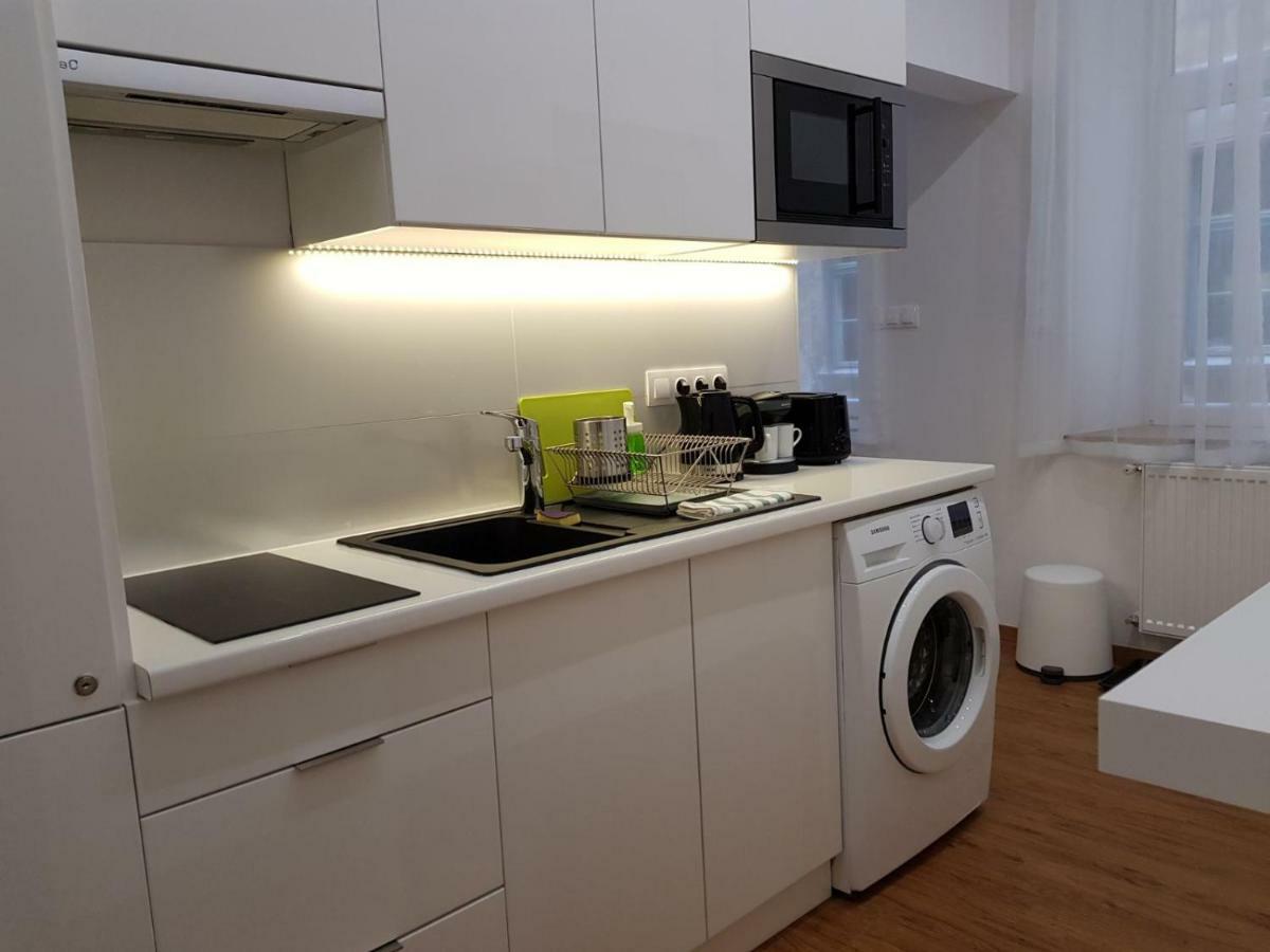 Renaissance Studio Apartment Boedapest Buitenkant foto